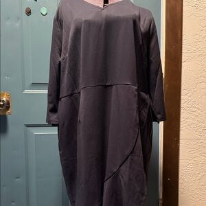 Elegant Long Sleeve Dress - Black